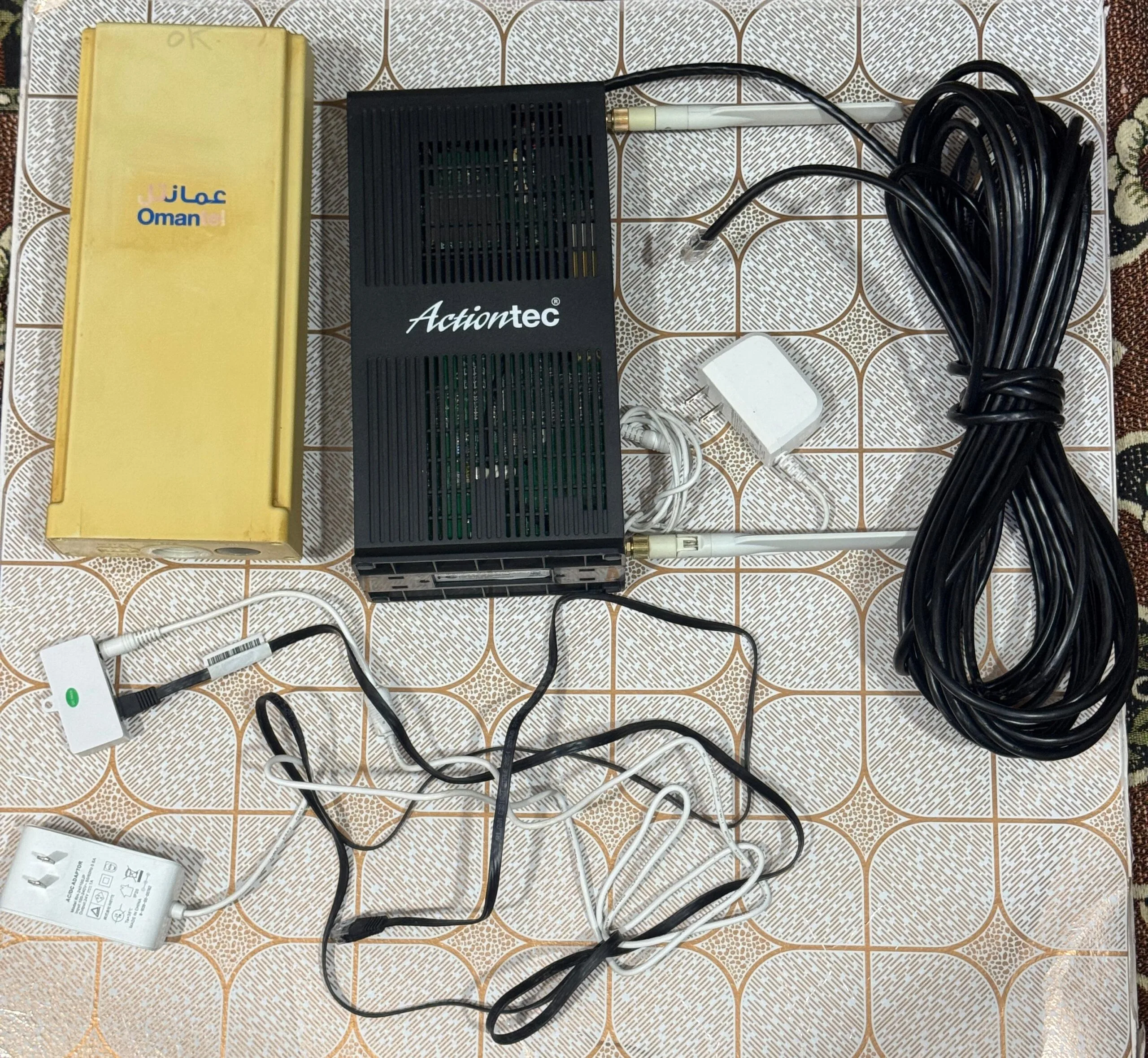Aurora O2 4G+/ 5G Outdoor Unlocked CPE Router | Full Set with indoor WiFi - Image 3