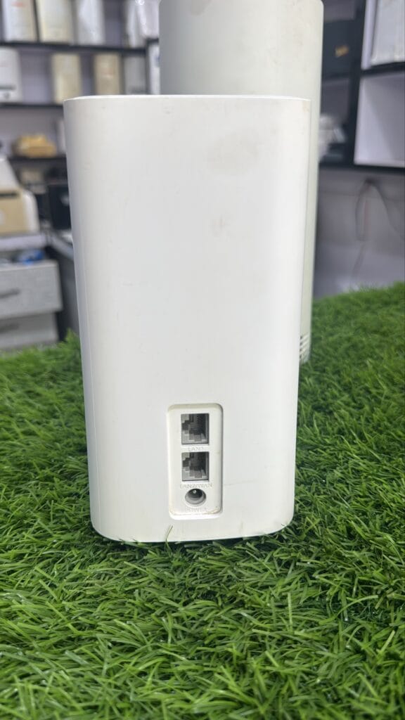 H155 Router Back Huawei 5G CPE 5 H155-381 | 5G WiFi 6 LTE Cat 20 Indoor Router